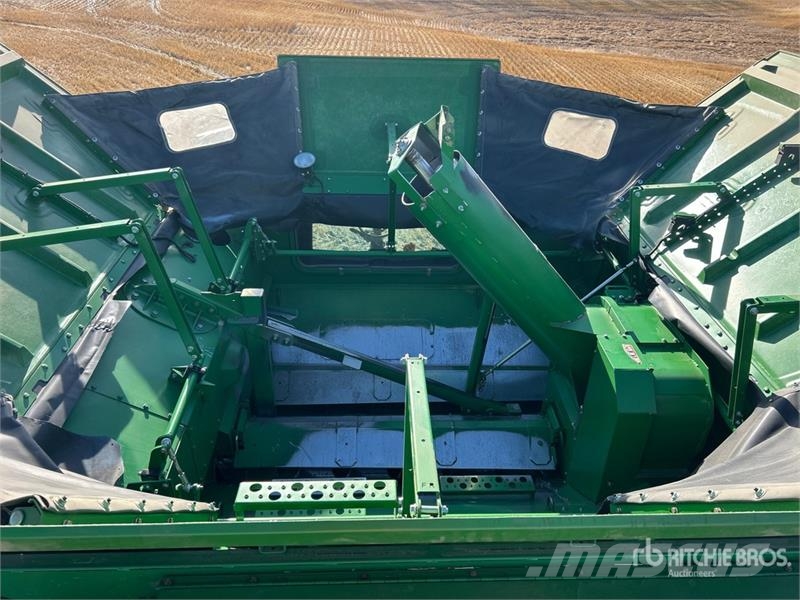 John Deere S680 حصادات