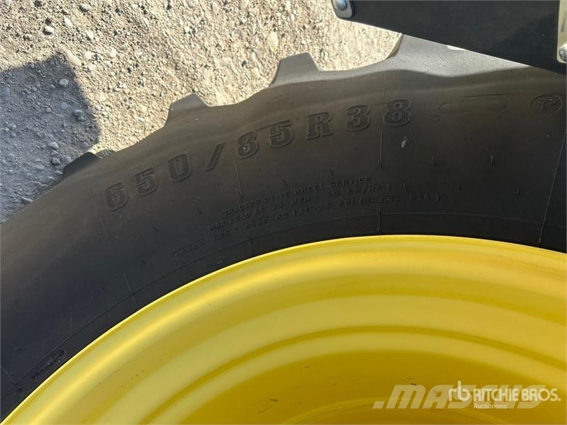 John Deere S680 حصادات