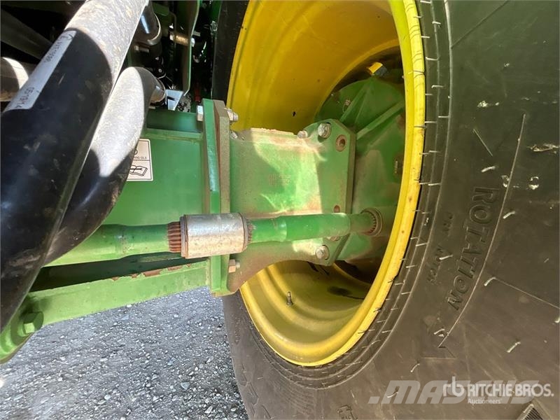John Deere S680 Kombajni
