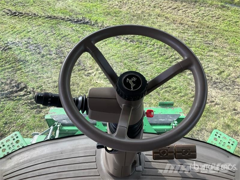 John Deere S680 Mietitrebbiatrici