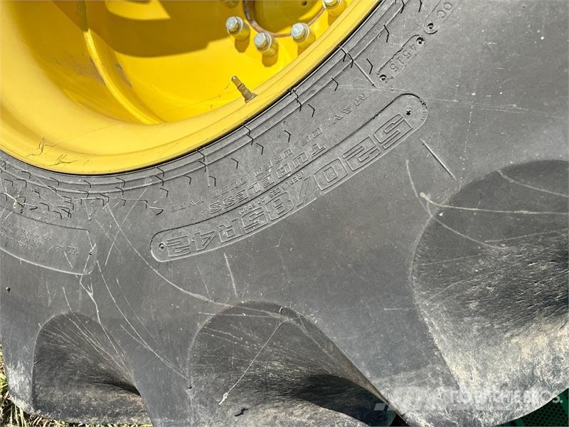 John Deere S680 Mietitrebbiatrici