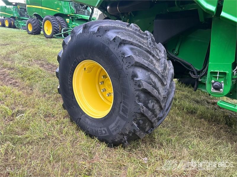 John Deere S680 Colheitadeiras