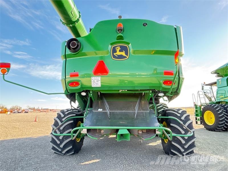 John Deere S680 حصادات