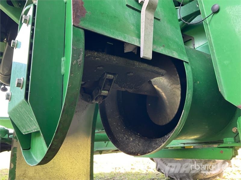 John Deere S680 Mietitrebbiatrici
