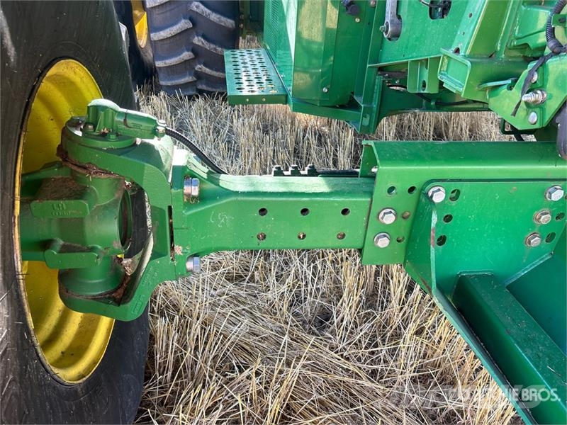 John Deere S680 حصادات