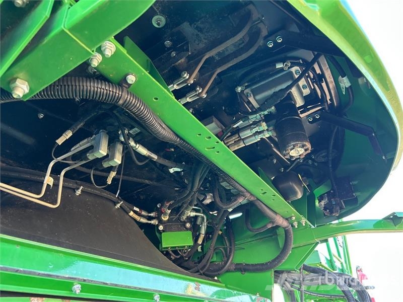 John Deere S680 حصادات