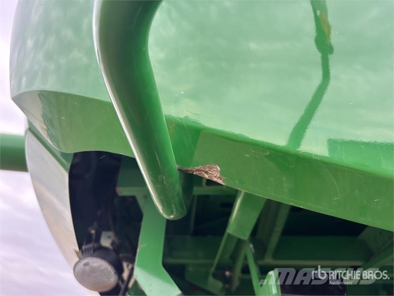John Deere S680 Kombajni