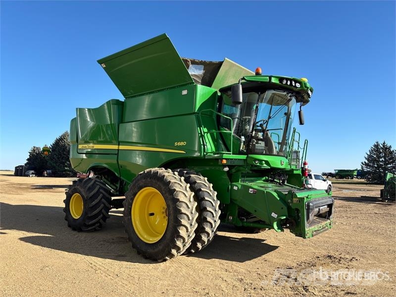 John Deere S680 Kombájnok