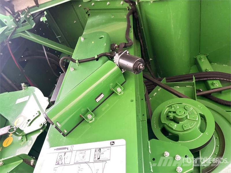 John Deere S680 Kombájnok