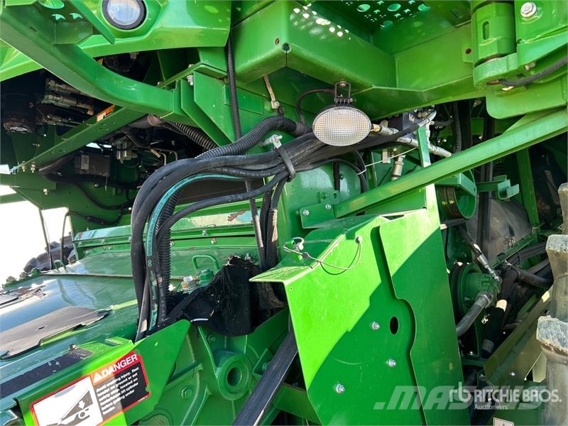 John Deere S680 حصادات