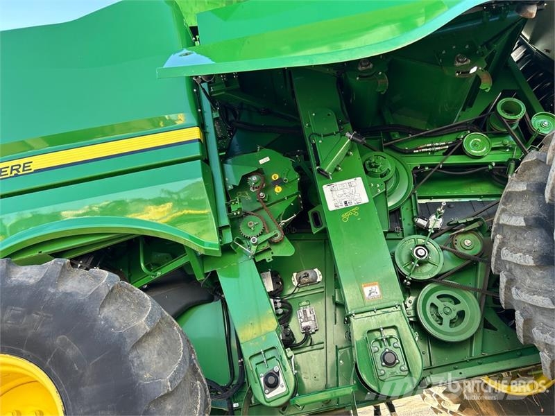 John Deere S680 حصادات