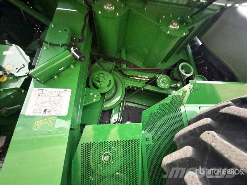 John Deere S680 Kombájnok