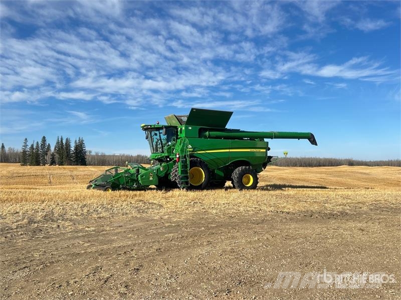 John Deere S680 حصادات