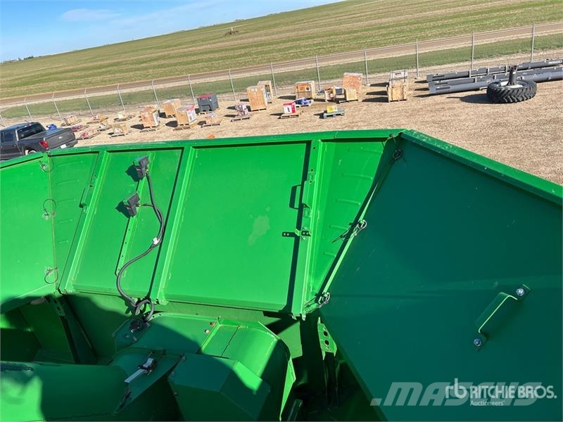 John Deere S680 Maaidorsmachines