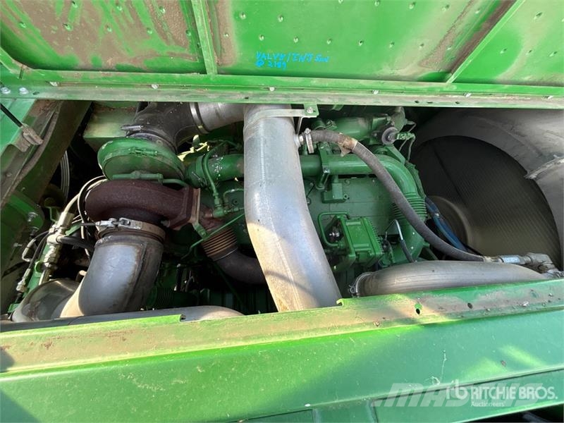 John Deere S680 Mietitrebbiatrici