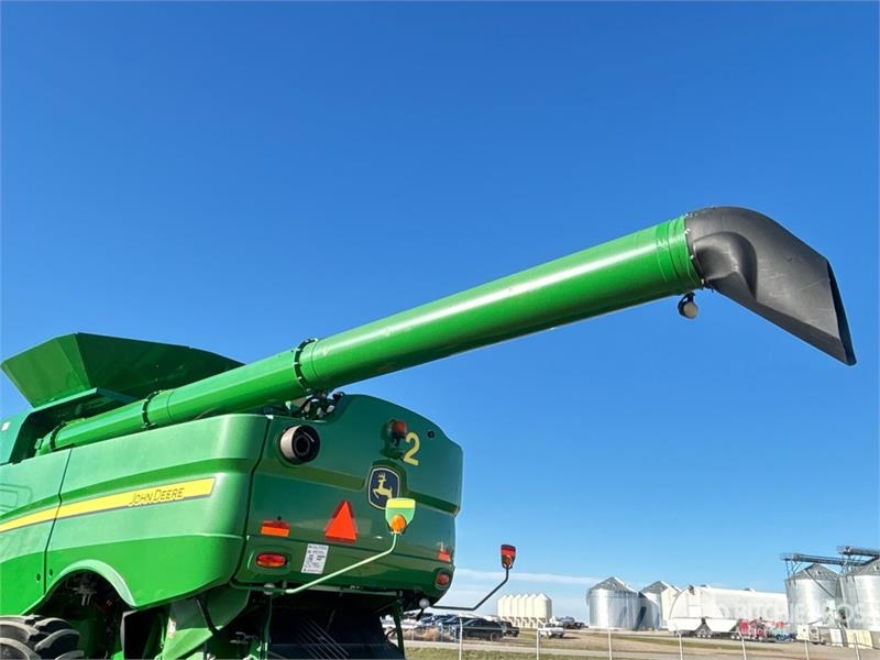 John Deere S680 حصادات