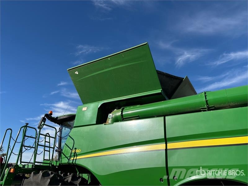 John Deere S680 Mietitrebbiatrici