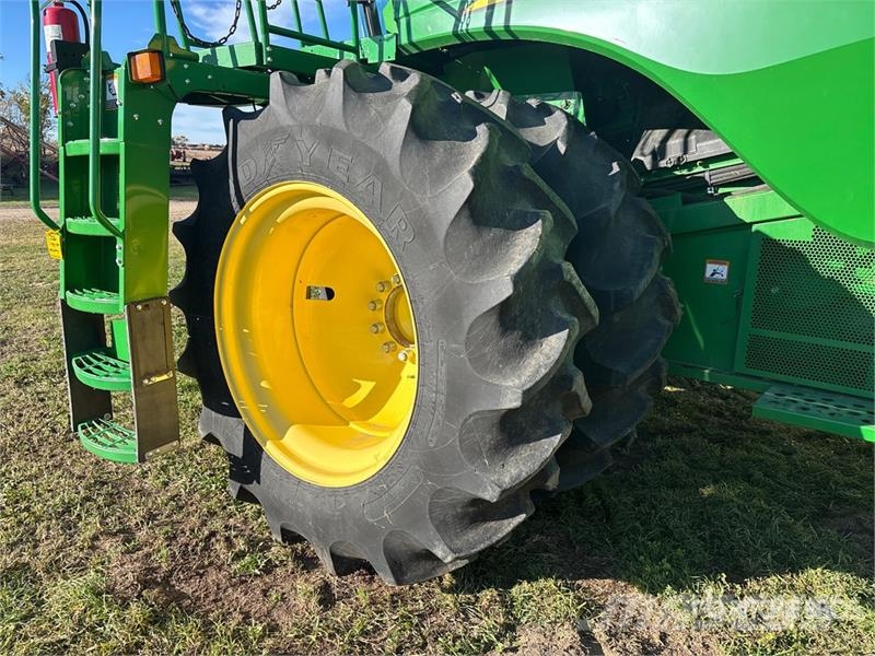 John Deere S680 Mietitrebbiatrici