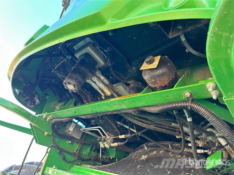John Deere S680 Maaidorsmachines