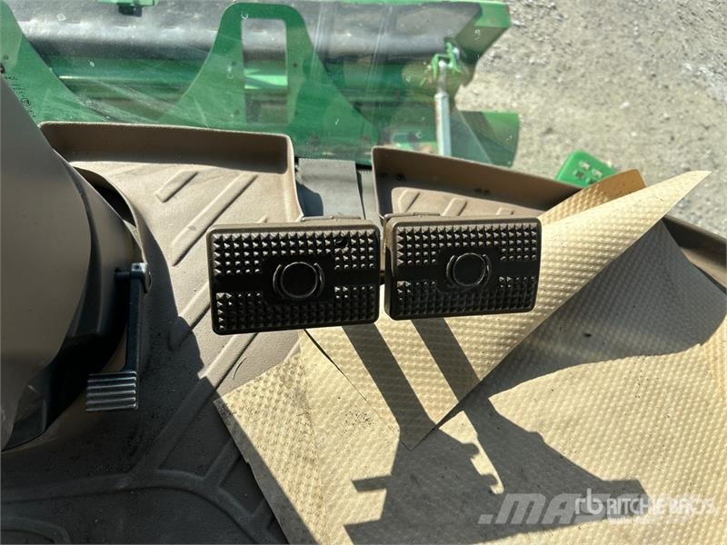 John Deere S680 Kombajni