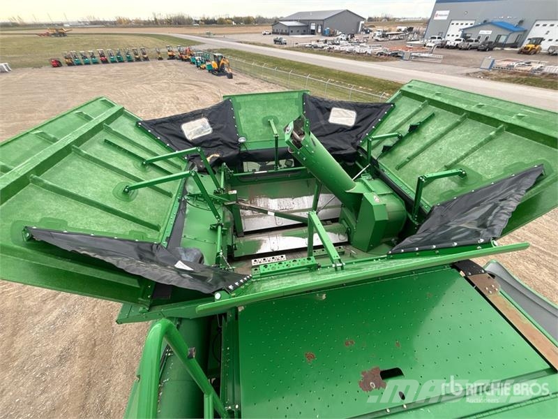 John Deere S680 Kombajni