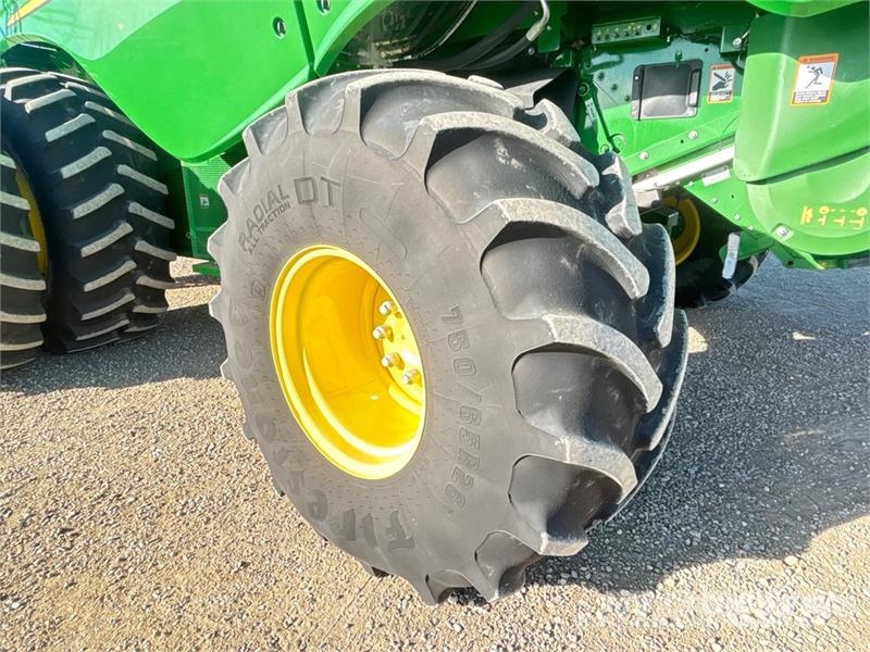 John Deere S680 حصادات