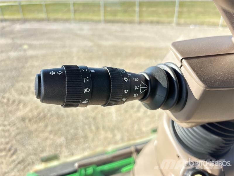 John Deere S680 حصادات
