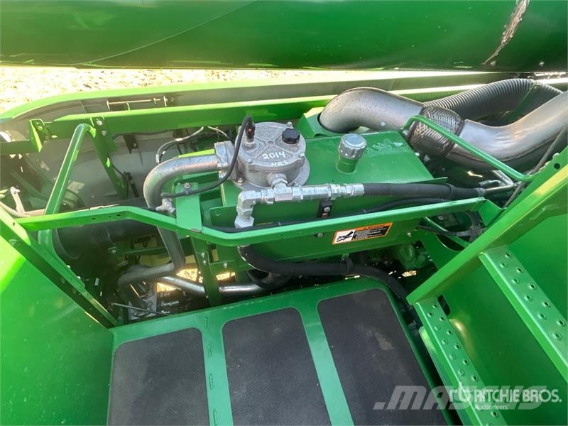 John Deere S680 حصادات