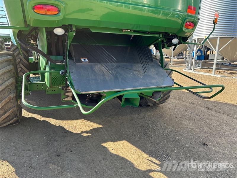 John Deere S680 Skurtreskere