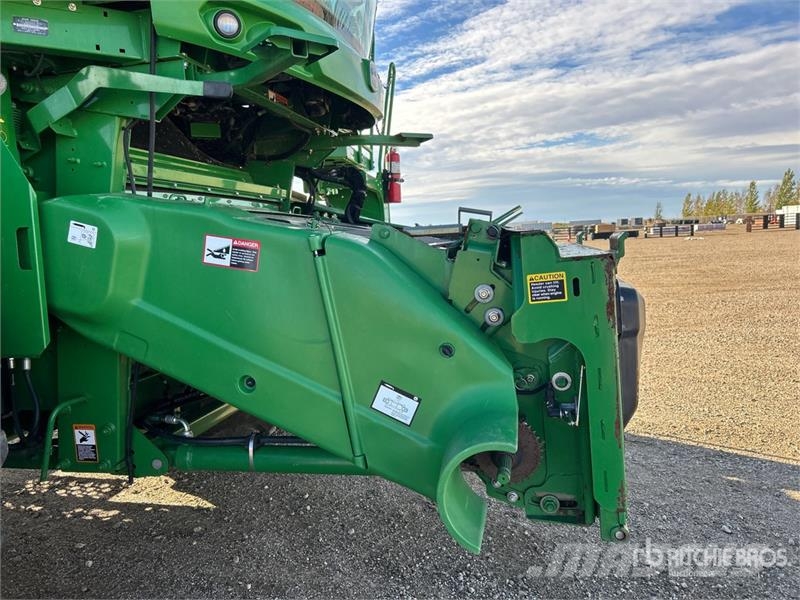 John Deere S680 Maaidorsmachines