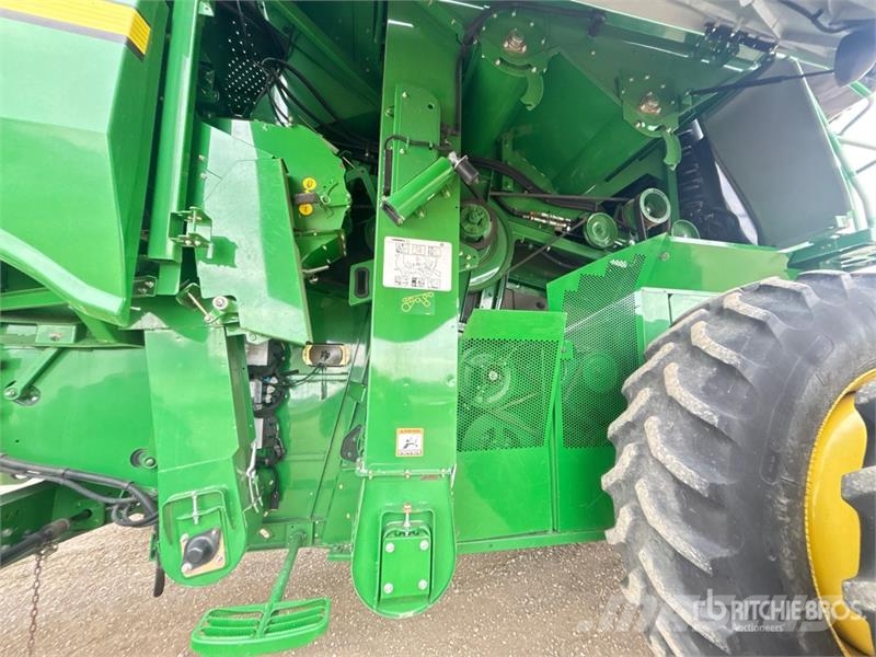 John Deere S680 Kombajni