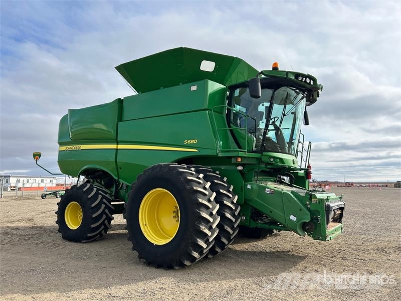 John Deere S680 حصادات