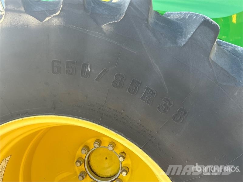 John Deere S680 حصادات