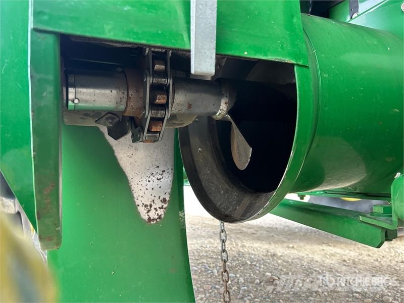 John Deere S680 حصادات