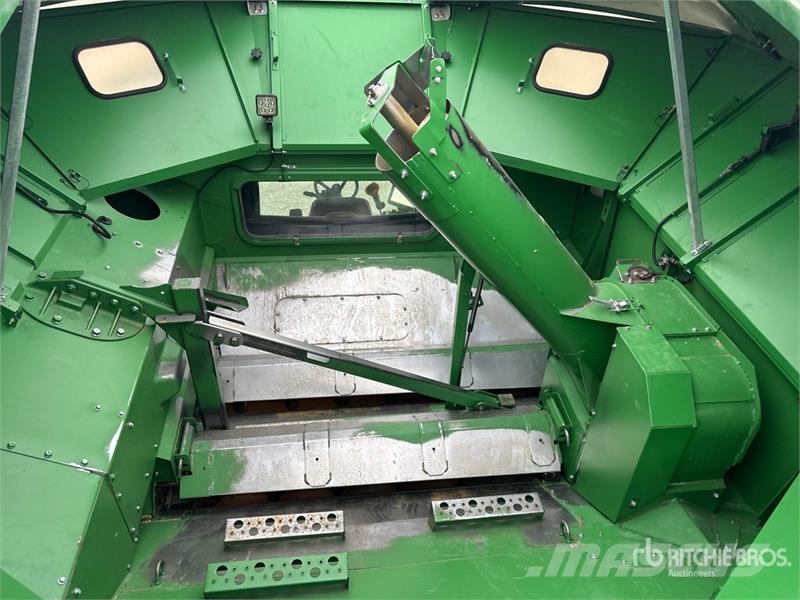 John Deere S680 Kombájnok