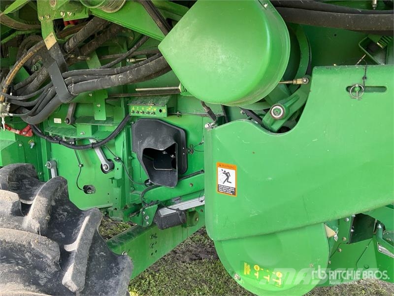 John Deere S680 Mietitrebbiatrici