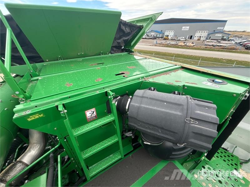 John Deere S680 Kombajni
