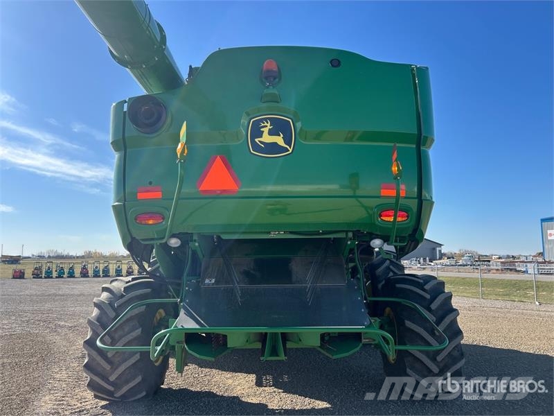 John Deere S680 Kombajni