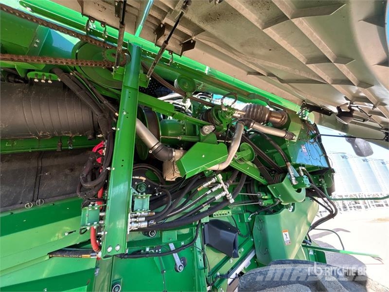 John Deere S680 Skurtreskere