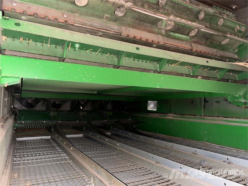 John Deere S680 Kombajni