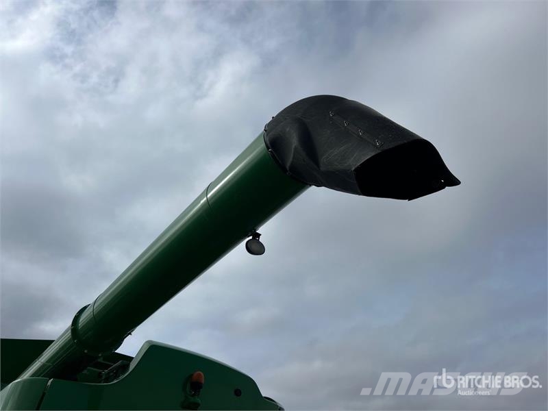 John Deere S680 حصادات