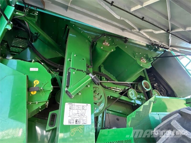 John Deere S680 Kombajni