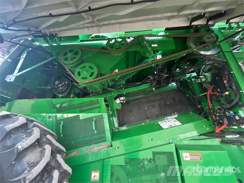 John Deere S680 Kombajni
