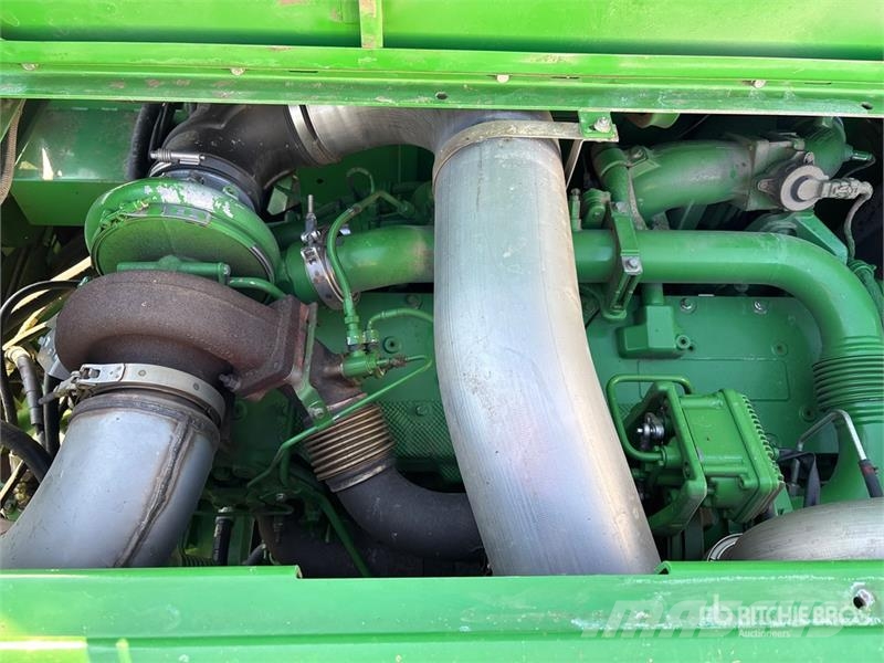 John Deere S680 Skurtreskere