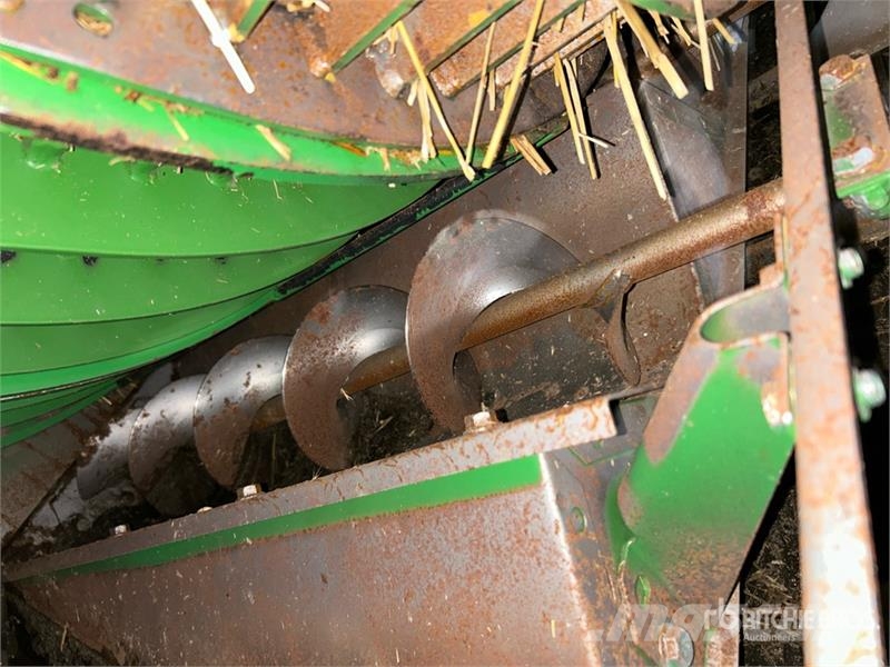 John Deere S680 حصادات