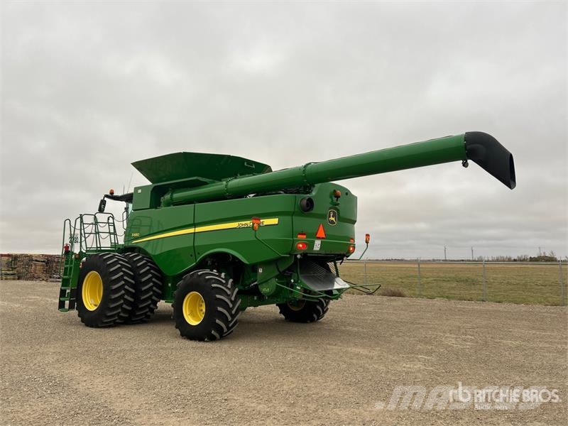 John Deere S680 Kombájnok