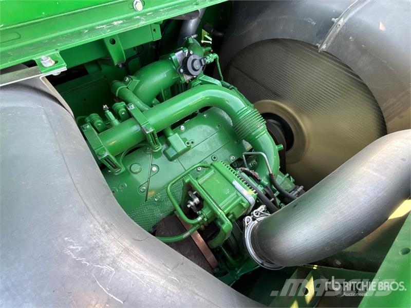 John Deere S680 حصادات