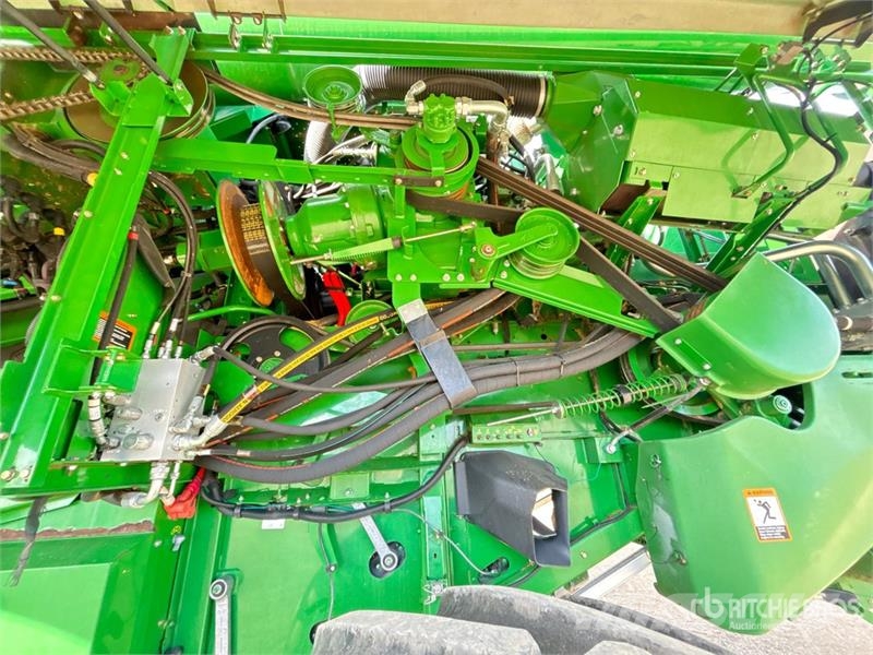 John Deere S680 Mejetærskere