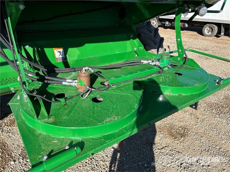 John Deere S680 حصادات