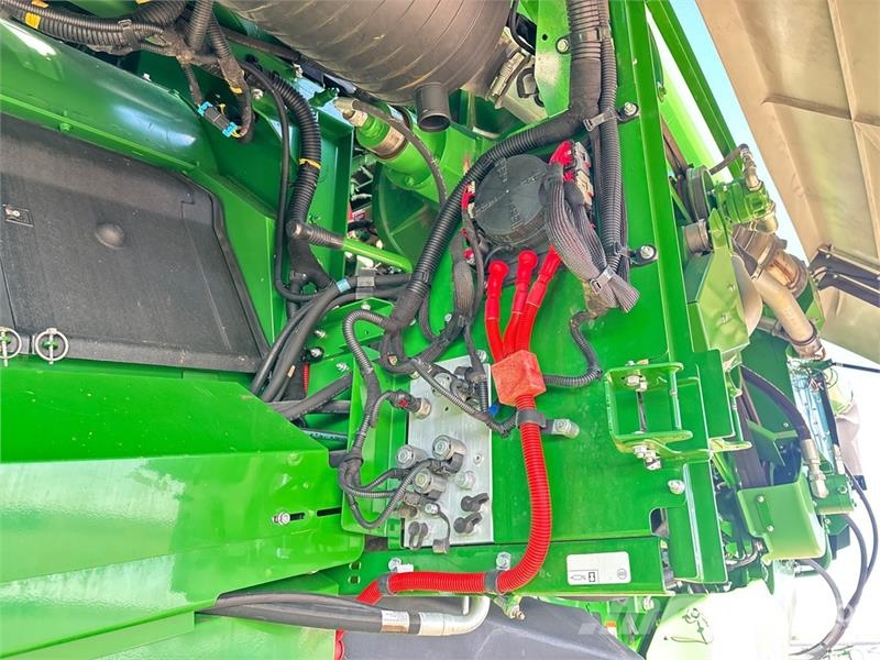 John Deere S680 حصادات